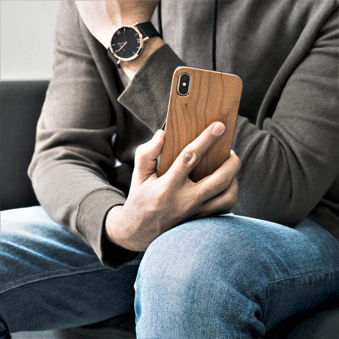 Capa iPhone  X/XS/XR/XS Max Clássica | Madeira Natural