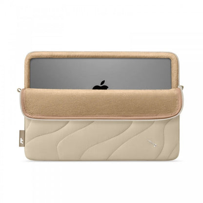Mala 16 Inch Macbook Terra-A27 Puffy Laptop Sleeve Natural Sand