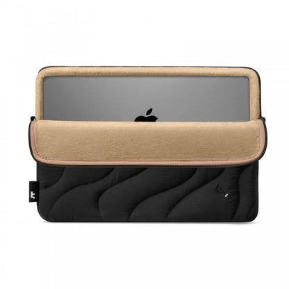 Mala 16 Inch Macbook Terra-A27 Puffy Laptop Sleeve Lavascape