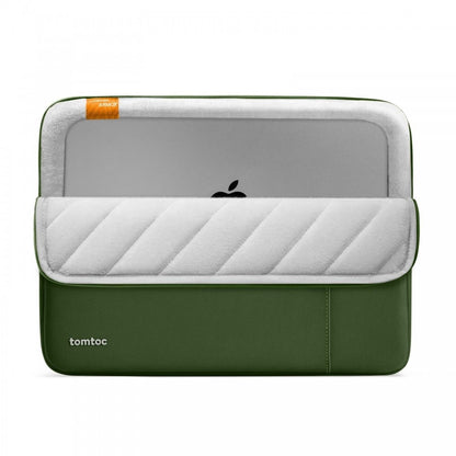 Mala 15 Inch Macbook Defender-A13 Laptop Sleeve Green