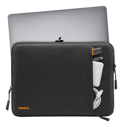 Mala 16 Inch Macbook Defender-A13 Laptop Sleeve Preto