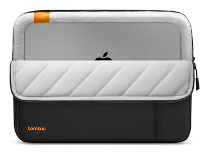 Mala 16 Inch Macbook Defender-A13 Laptop Sleeve Preto